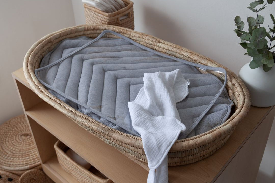 2-Piece Changing Set (Changing basket + Quilted Padding) (ETA 1st May)