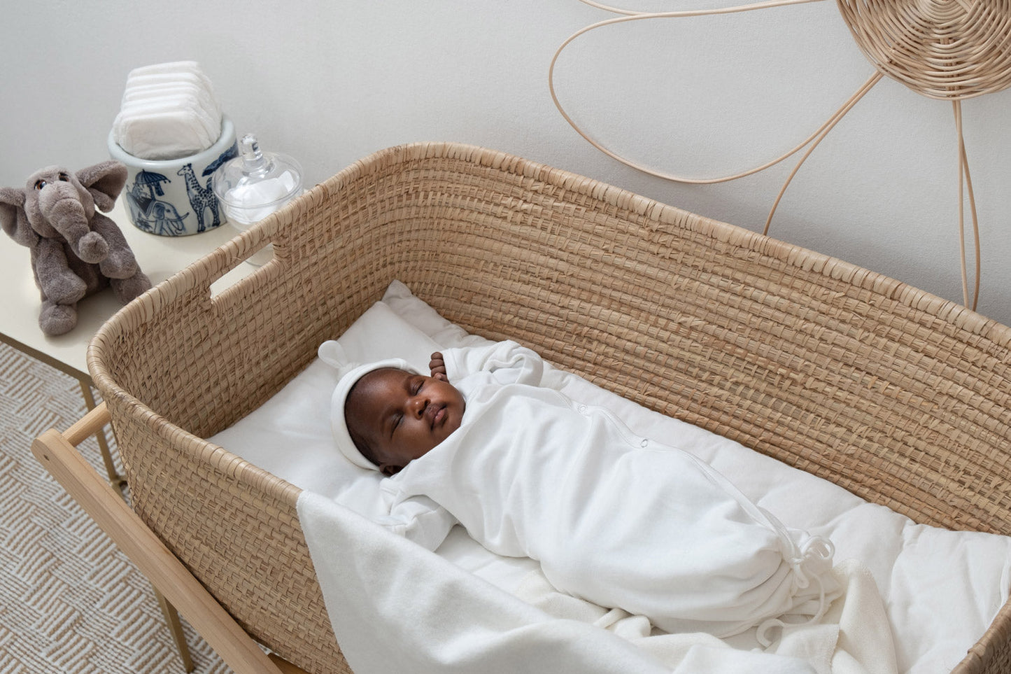 Simply Sleeping newborn wear gift set (kimono baby gown, beanie, receiving blanket)