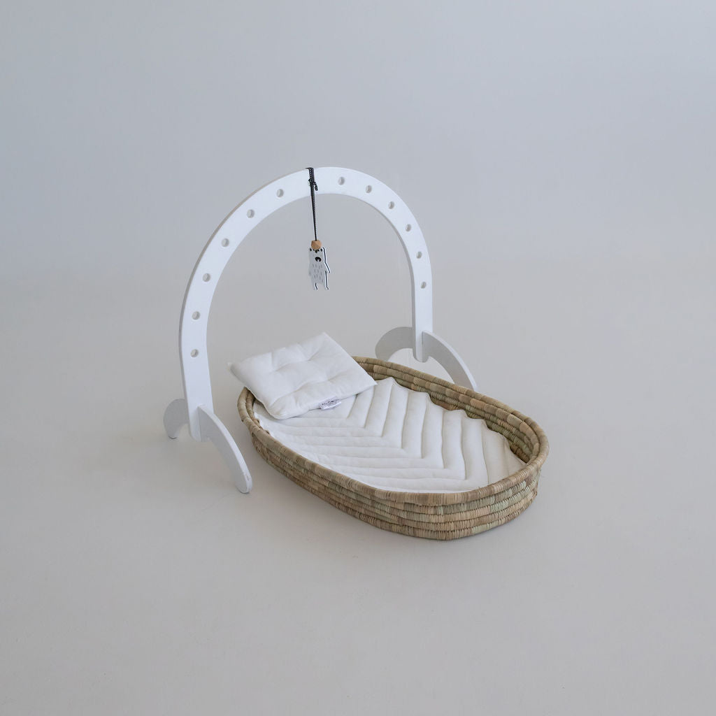 MOON - Baby play gym wooden frame