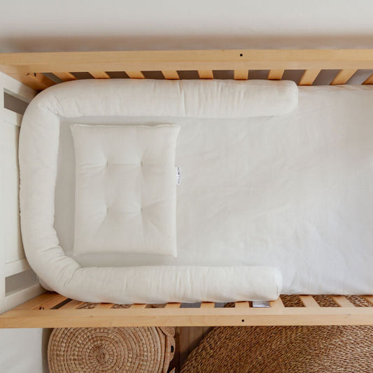 Cordless Cot & Bed Bumper / Nesting pod border - merino wool