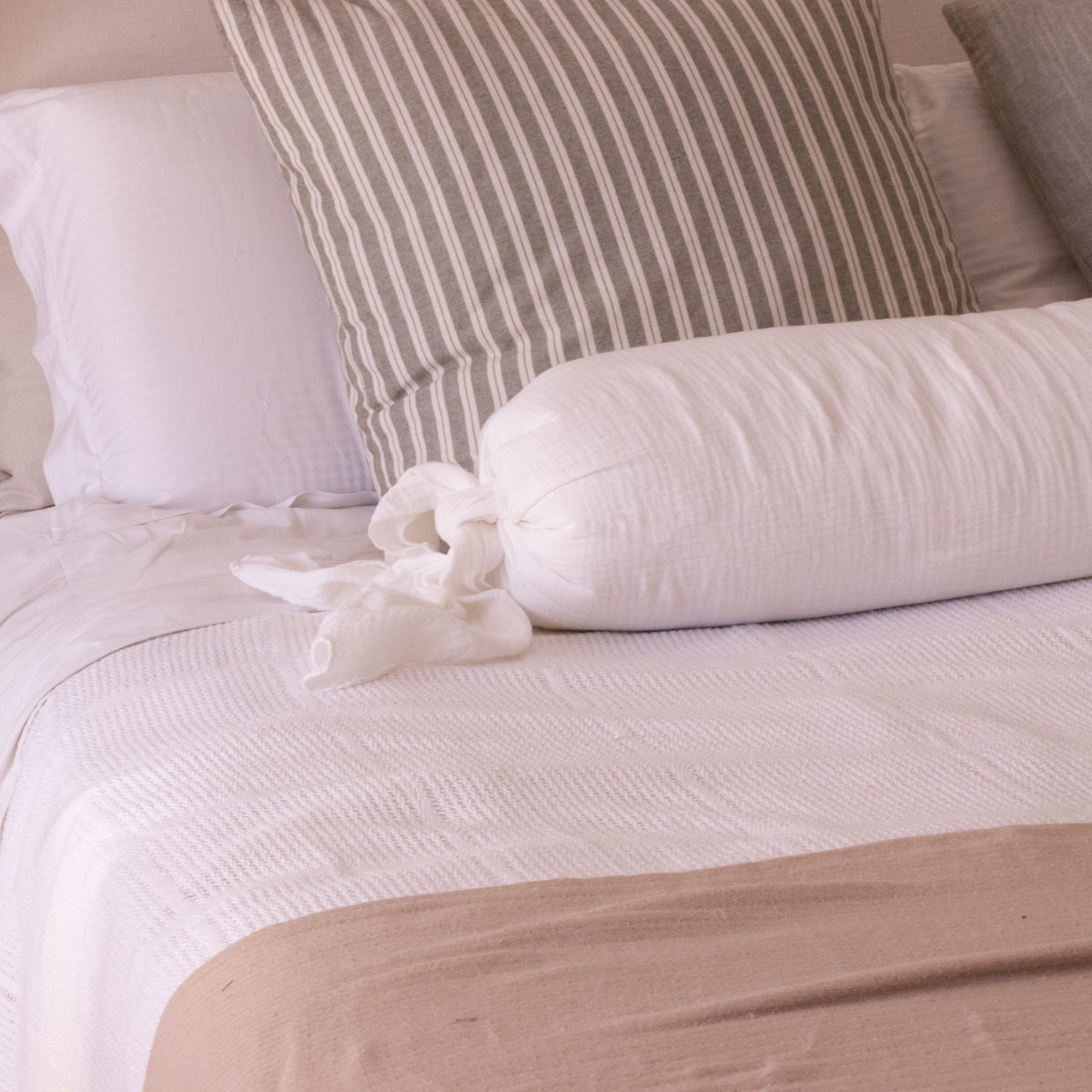 Pregnancy + Feeding Merino Wool Pillow