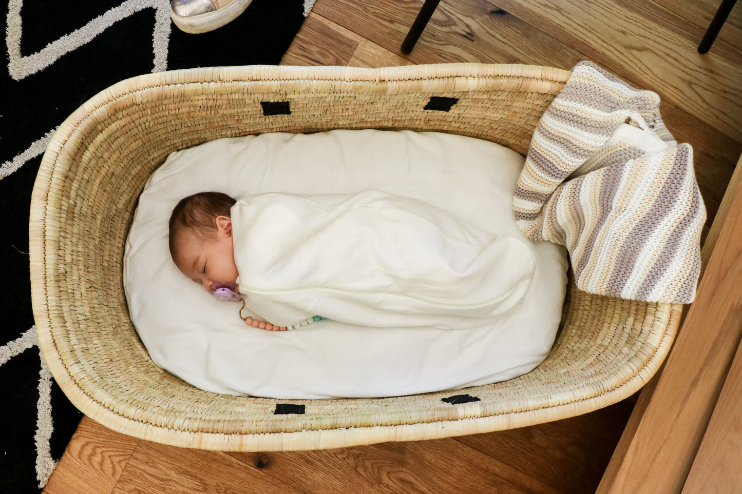 Merino Wool 3-in-1 BABY MATTRESS – Moses Basket | Nesting Pod Base | Toddler Pillow