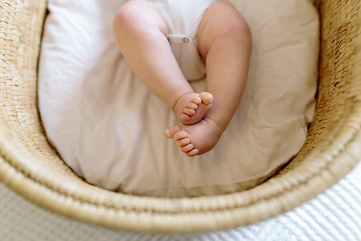 Merino Wool 3-in-1 BABY MATTRESS – Moses Basket | Nesting Pod Base | Toddler Pillow