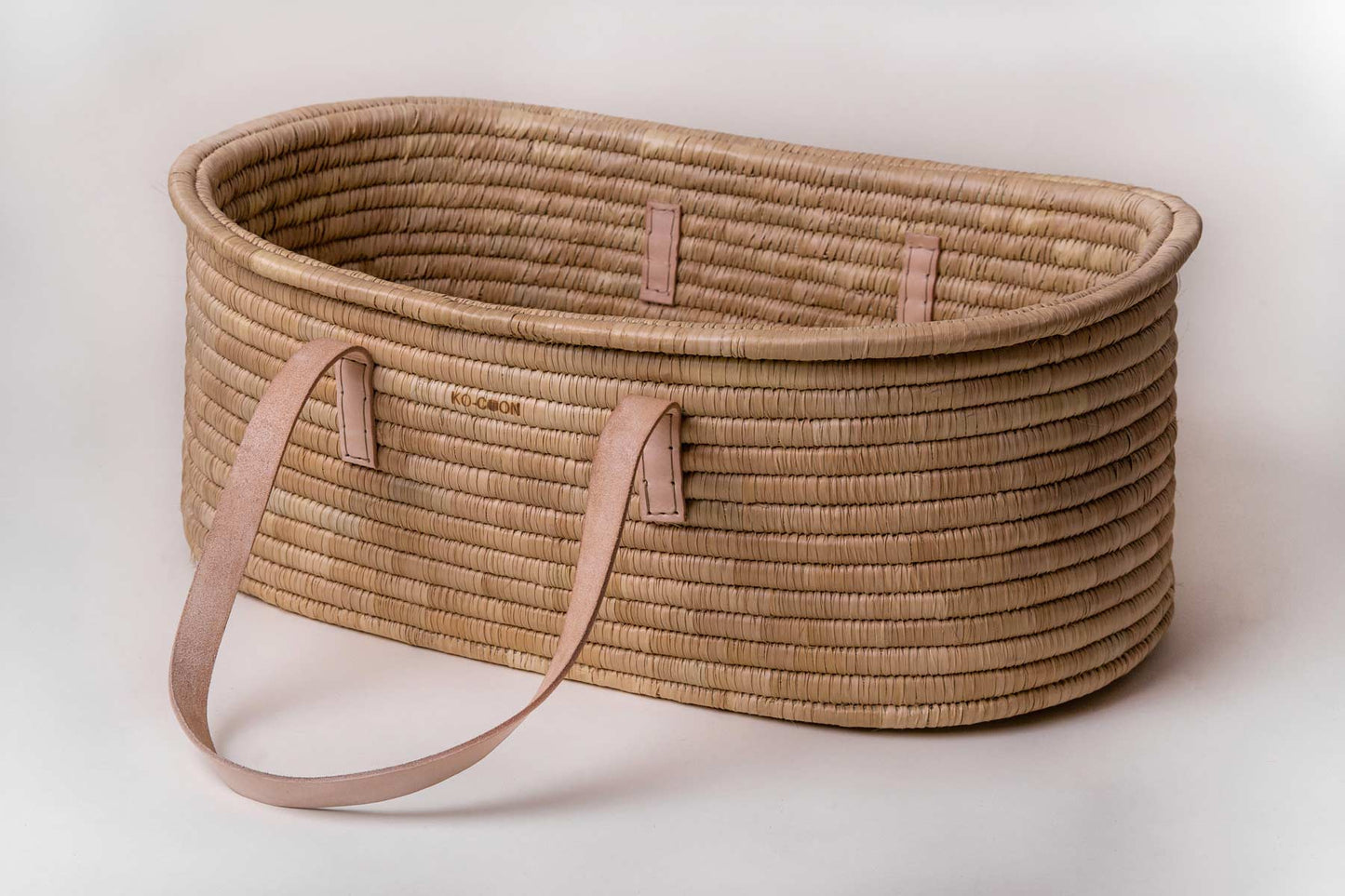 5-Piece Timeless Moses Basket SET with Foldable stand - Nude leather handles